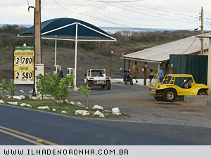 Posto de Gasolina em Fernando de Noronha - R$ 3,78 o litro
