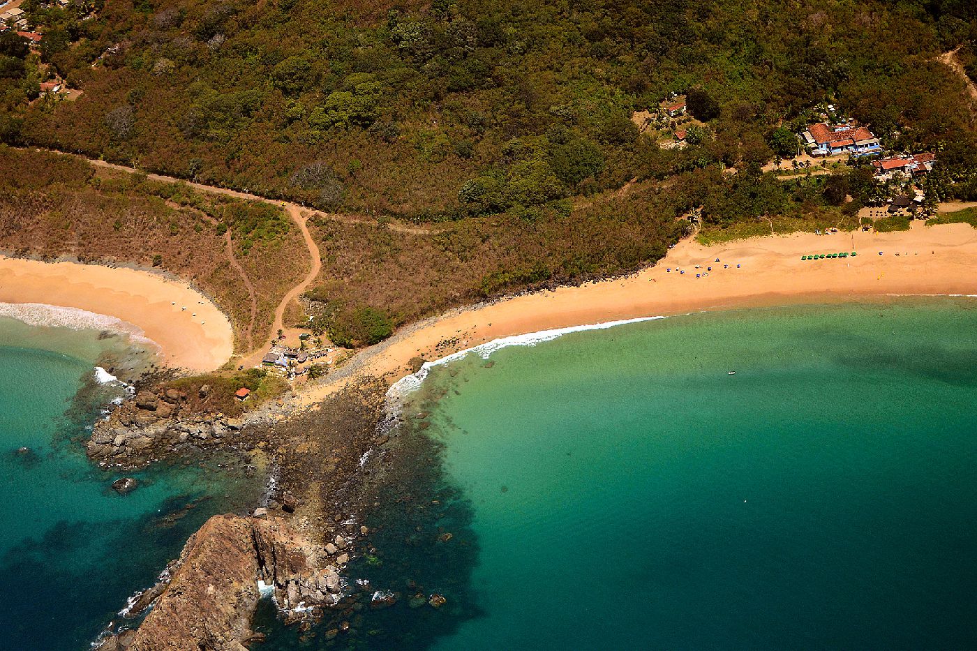Foto aérea de Noronha
